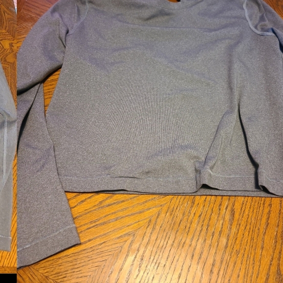 Lululemon sweatshirt - Picture 2 of 5